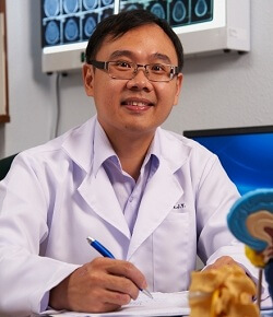 Dr. Chan Jun Yeen