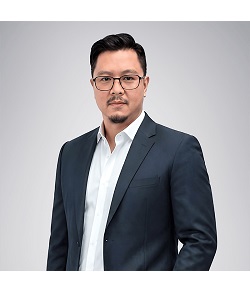 Dr. Lim Swee San